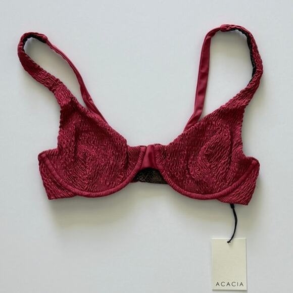 Acacia Swim GENEVA Smocked Bikini Top - Berry -  Underwire - XL - NWT - Picture 1 of 11